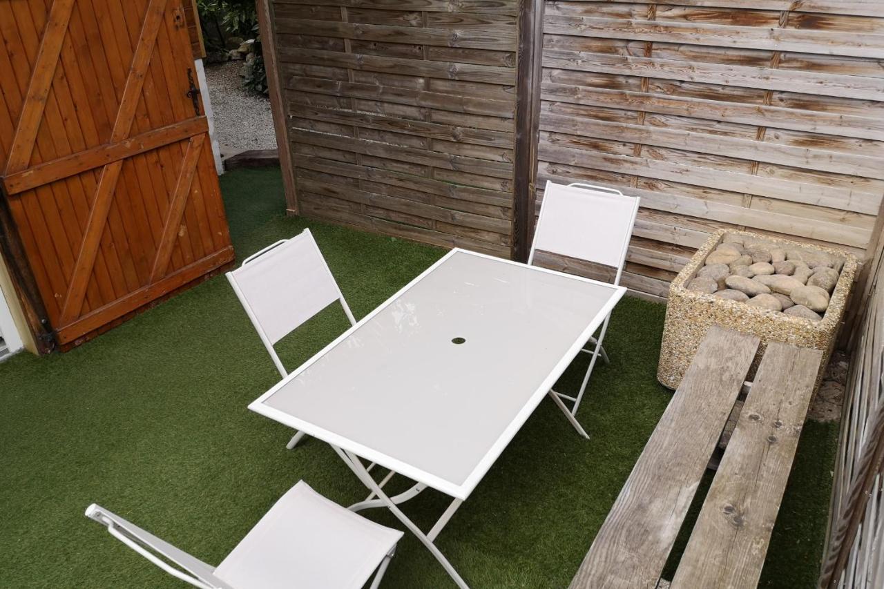 #M1 La Maisonnette Des 3 Ponts Terrace Saint-Egreve Exterior photo